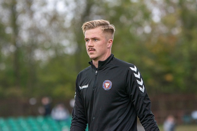 英媒：利雅得新月有意萨拉赫，利物浦对他的未来持开放态度